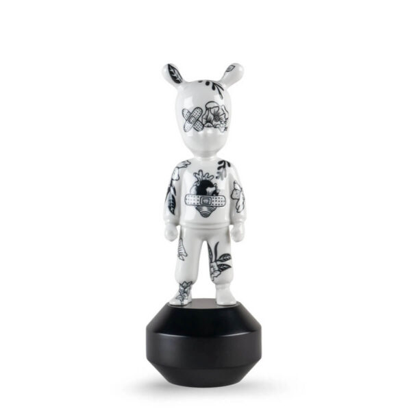 Скульптура Lladro The Guest by Henn Kim Гость маленькая