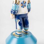 Скульптура Lladro The Guest by Kzeng Jiang Гость маленькая