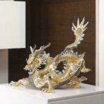 Скульптура Lladro Great Dragon Большой Дракон с золотым блеском