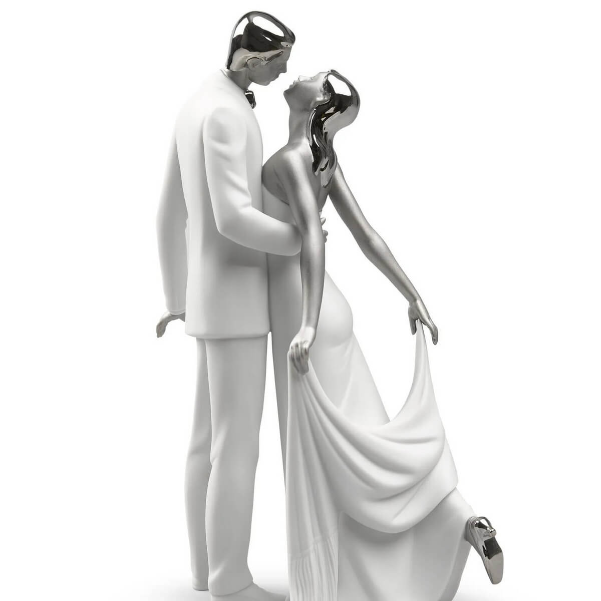 Скульптура Lladro Happy Anniversary Счастливой годовщины с серебристым блеском_2 Скульптура Lladro Happy Anniversary Счастливой годовщины с серебристым блеском