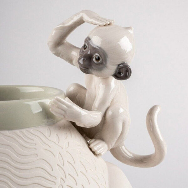 Ваза Lladro Monkey Обезьянка
