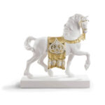 Скульптура Lladro A Regal Steed Horse Дворцовый конь с золотым блеском
