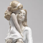 Скульптура Lladro Mommy's Little Girl Мамина маленькая дочка