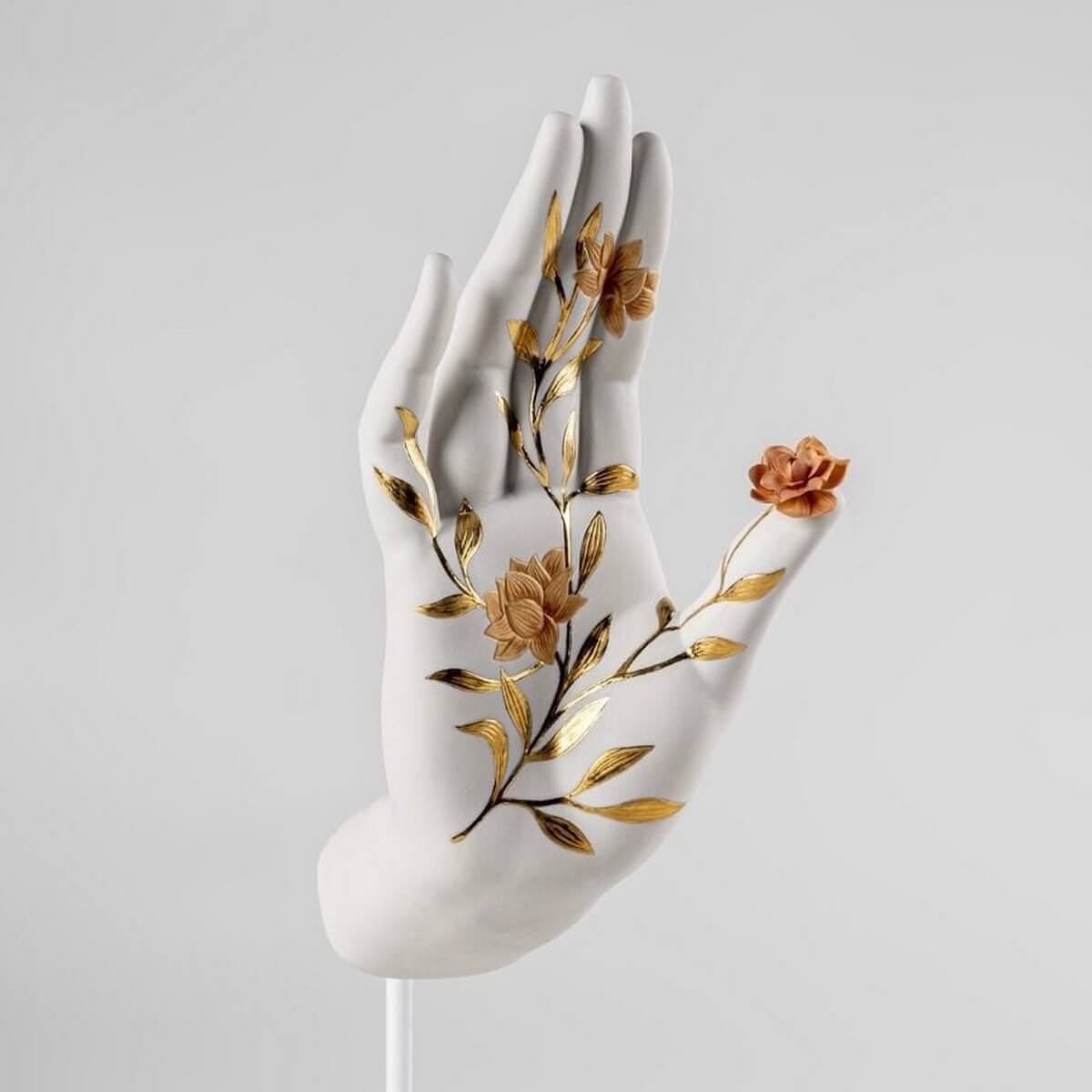 Скульптура Lladro Protection Mudra Мудра защиты_2 Скульптура Lladro Protection Mudra Мудра защиты