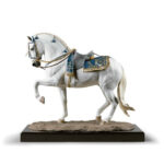 Скульптура Lladro Spanish pure breed Испанский чистокровный конь белая