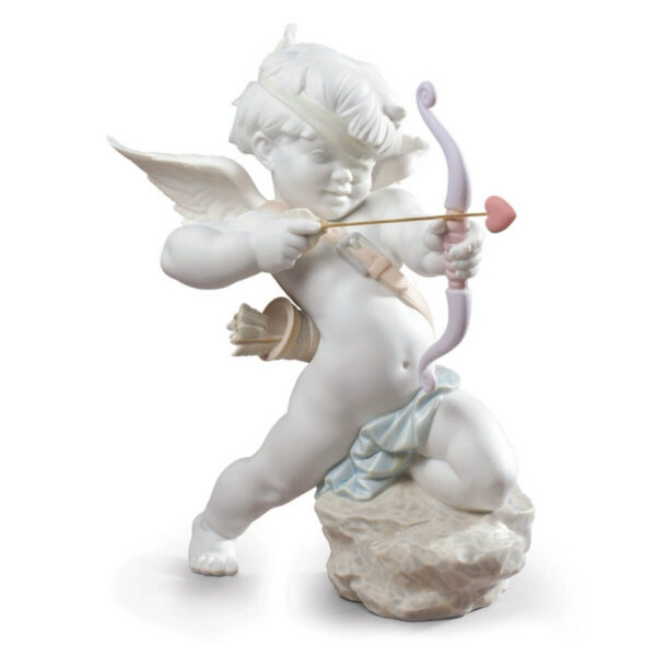 Скульптура Lladro Straight to The Heart Прямо в сердце